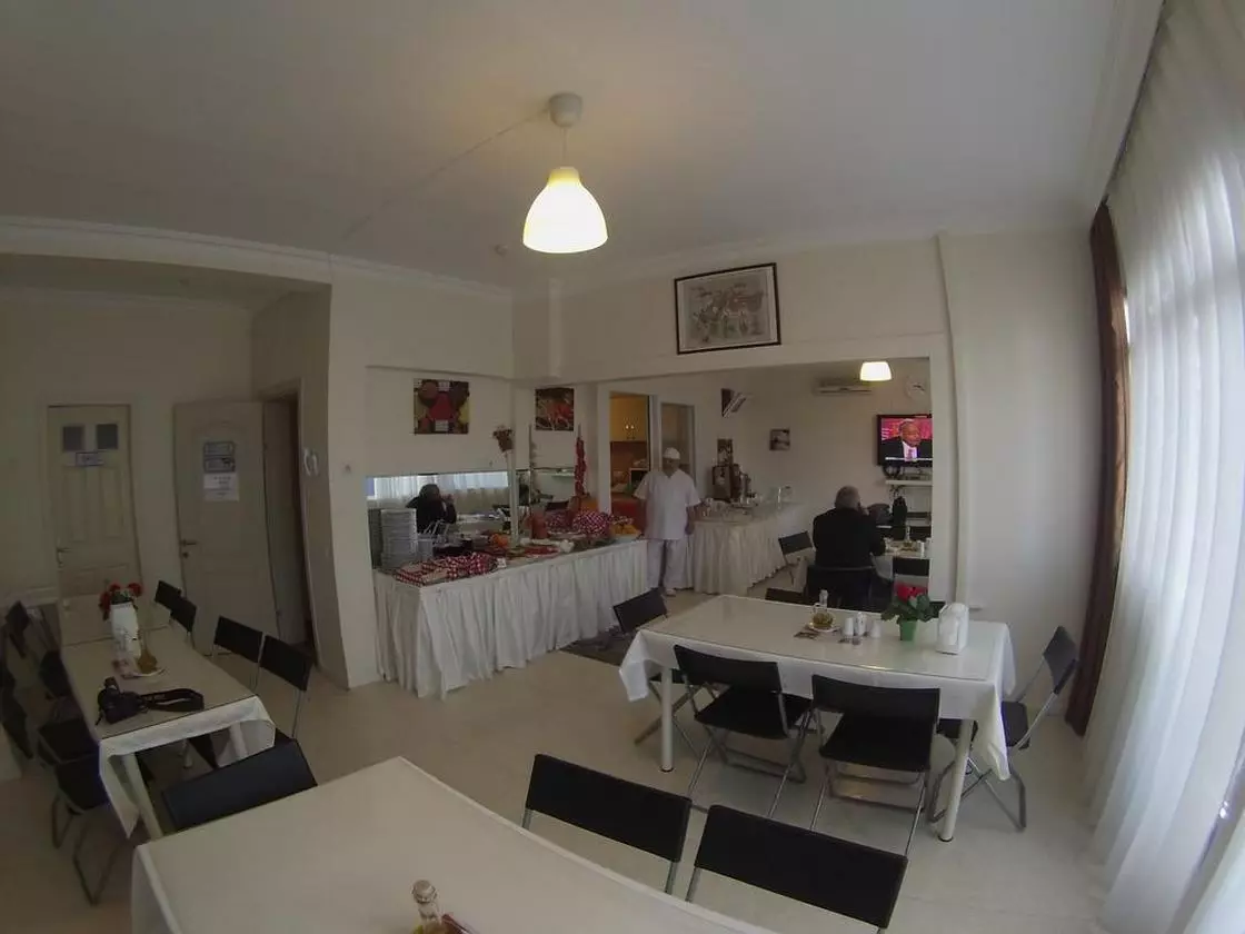 Guzel Izmir Hotel food (Copy).jpg